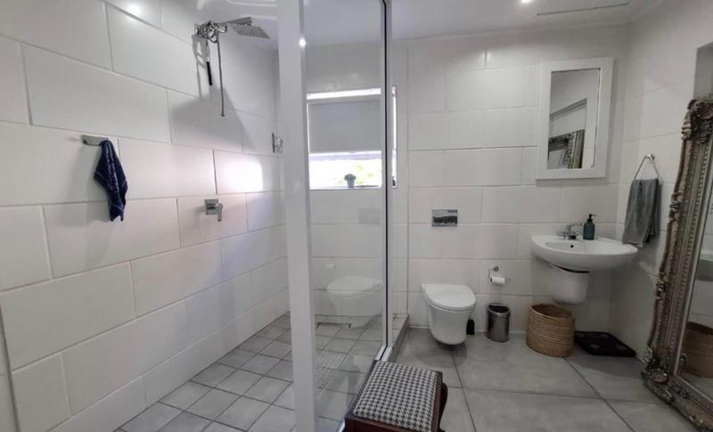 4 Bedroom Property for Sale in Santos Bay Western Cape